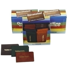 Funda Portacarnet Iberplas Pvc Targetes I Nif 3 Cossos Imit.Pell Paquet De 40 (Col.Sud.)